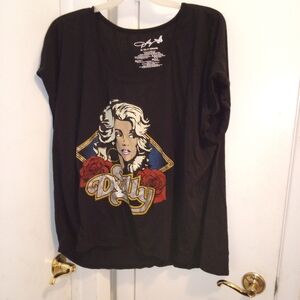 Dolly Parton tshirt